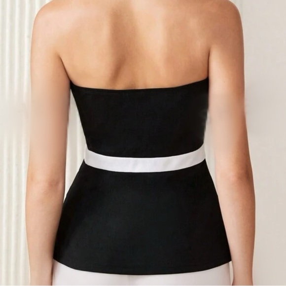 Black strapless tube top with white trim detail - Picture 2 of 2